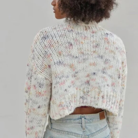 Urban Outfitters Cameron Confetti Cable Knit Crop Cardigan NWT - Picture 2 of 7